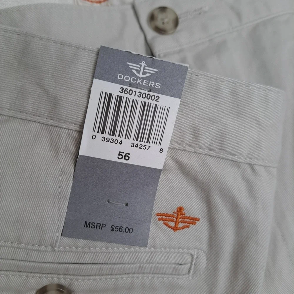 Dockers Shorts Perfect Short Big Tall Pleated Porcelain Khaki Men Size 56 NWT